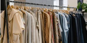 Planning Seasonal Apparel Purchases for Teams and Events